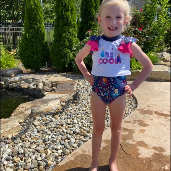 Disney Frozen swim - Picture 7 of 7